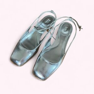 Zara Silver Heels Modern Minimalist Design